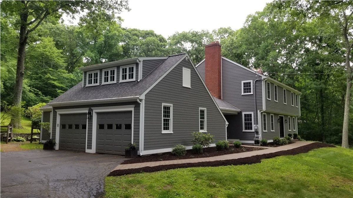 Aged Pewter James Hardie Siding - Woodbridge, CT