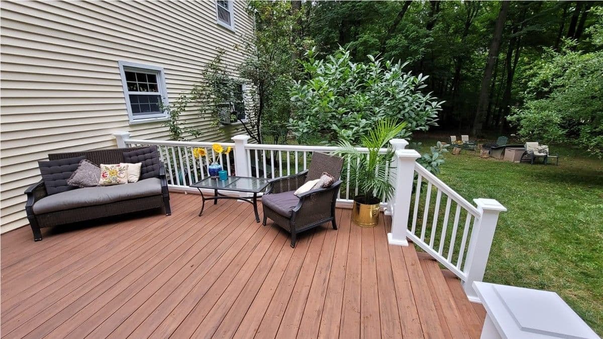 Custom Deck Additions for Your Easton Home